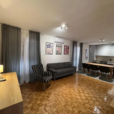Kale Apartment *