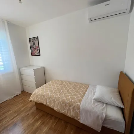 Kale Apartment